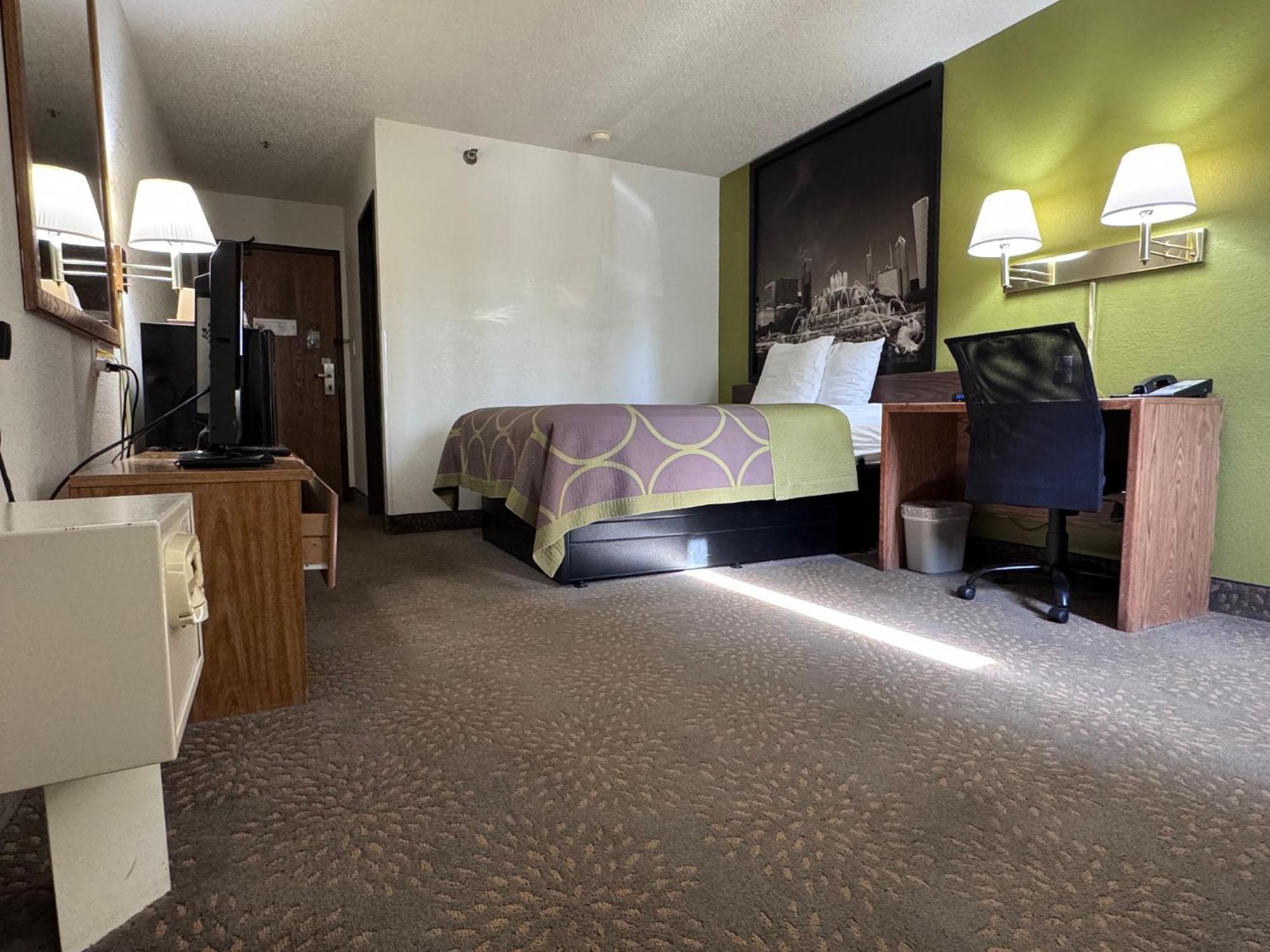 Super 8 By Wyndham Mokena/Frankfort /I-80 Dış mekan fotoğraf